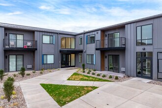 Boatworks Flats in Oshkosh, WI - Building Photo - Building Photo