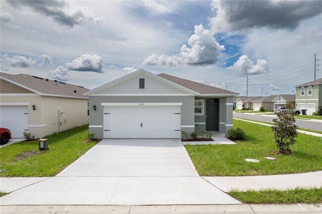 3302 Pine Lily Ave in Poinciana, FL - Building Photo - Building Photo