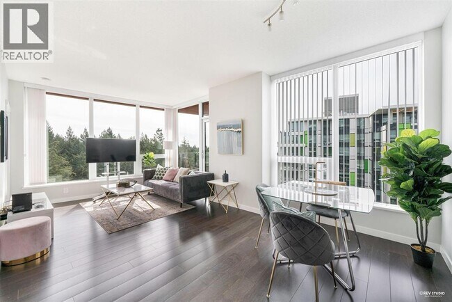 5628 Birney Ave in Vancouver, BC - Building Photo - Building Photo