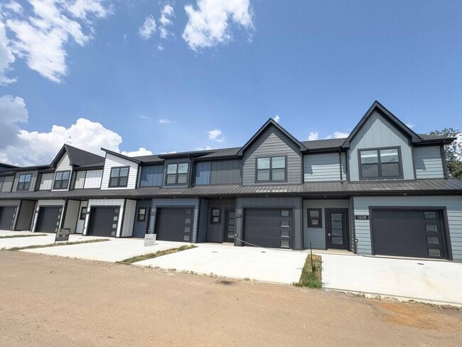 property at 1606 Jonathan Wade Cir