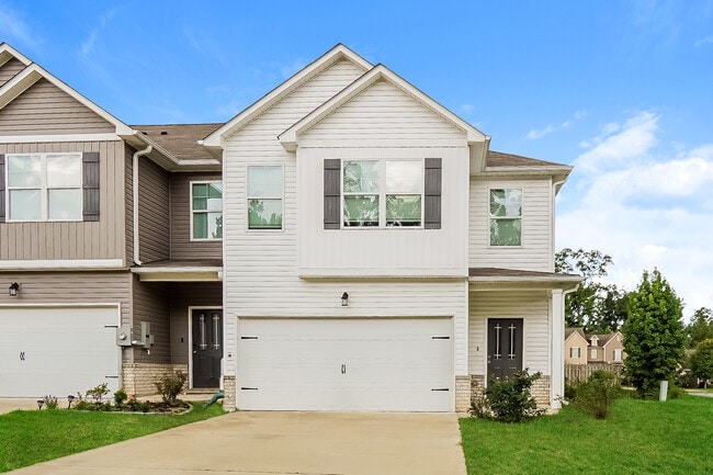 585 The Heights Ln in Calera, AL - Building Photo - Building Photo