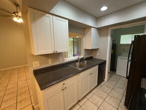 4703 SW 67th Terrace in Gainesville, FL - Building Photo - Building Photo