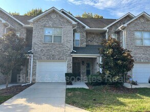 45 Four Farms Cir in Greensboro, NC - Building Photo - Building Photo