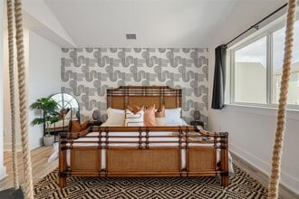 21201 Portsmouth Cove in Lago Vista, TX - Foto de edificio - Building Photo