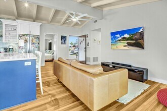 6641 Birchwood St in San Diego, CA - Building Photo - Building Photo