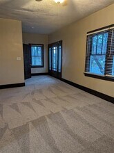 3907 Northwestern Pkwy in Louisville, KY - Building Photo - Building Photo