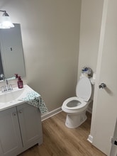 2555 E Ballard Rd in Des Plaines, IL - Building Photo - Building Photo