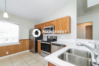 738 Squirrel Ct in Kissimmee, FL - Building Photo - Building Photo