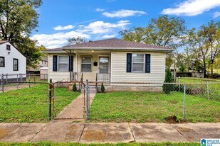 972 53rd St N in Birmingham, AL - Building Photo