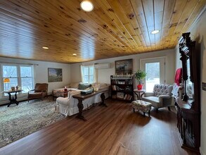 78 Stoney Fields Rd in Manchester, VT - Building Photo - Building Photo