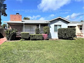 215 Roney Ave in Vallejo, CA - Building Photo