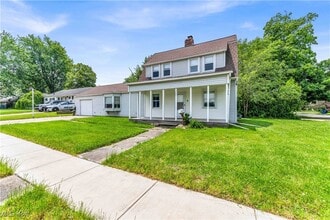 302 Louisiana Ave in Lorain, OH - Building Photo - Building Photo