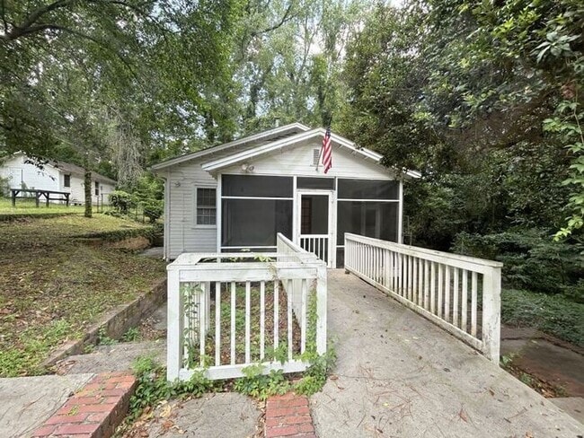 property at 421 S Beltline Blvd