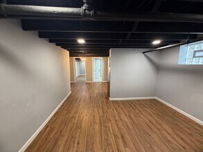 6611 Kennedy Ave in Cincinnati, OH - Building Photo - Building Photo