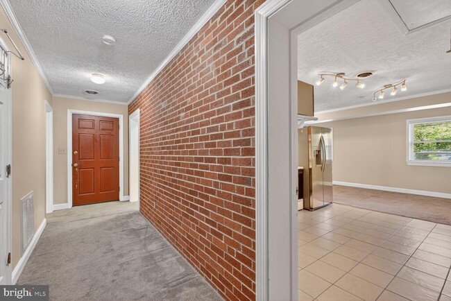 property at 6013 Neilwood Dr
