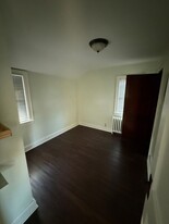 18 Fairfield Ave in Albany, NY - Building Photo