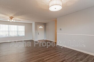 18 Warren Ct in Greenville, SC - Building Photo - Building Photo