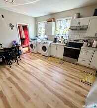 85 Maplewood Ave in West Hartford, CT - Building Photo - Building Photo