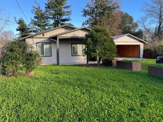 property at 8108 Mariposa Ave