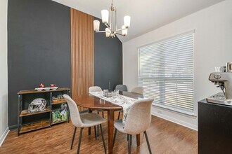 FEB 2026! Beautiful 3/2 Home w/ Huge Backyard in Edgewater! in Bryan, TX - Building Photo - Building Photo