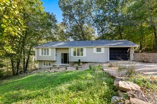 6 Erith Ln in Bella Vista, AR - Building Photo