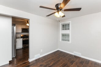 622 Nordeen Dr in West Mifflin, PA - Building Photo - Building Photo