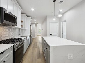 1904 Calumet St in Houston, TX - Building Photo - Building Photo