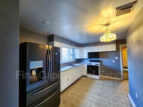 408 Clinton Rd in Harrisburg, PA - Building Photo - Building Photo