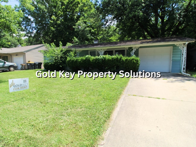 property at 2831 Brentwood Dr