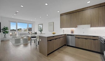 The Avenue in North Bergen, NJ - Building Photo