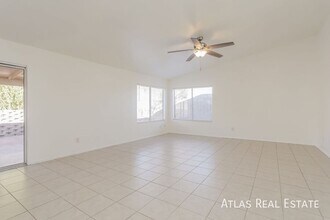 9671 E Azuma Way in Tucson, AZ - Building Photo - Building Photo