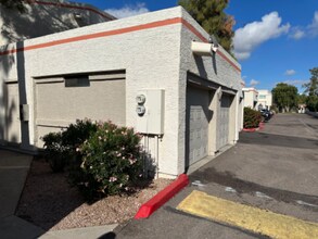 985 N Granite Reef Rd in Scottsdale, AZ - Building Photo - Building Photo