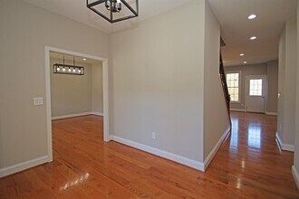 2060 Willow Hill Dr in Harrisonburg, VA - Building Photo - Building Photo