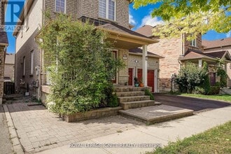 14 Anjac Crescent in Markham, ON - Building Photo - Building Photo
