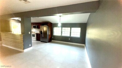 15860 Cemetery Rd in Ft. Myers, FL - Building Photo - Building Photo