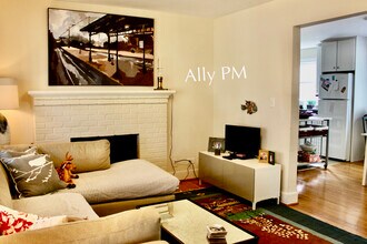 210 Raymond Ave in Charlottesville, VA - Building Photo - Building Photo