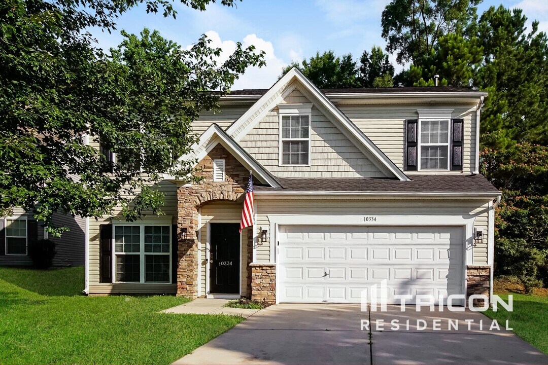 10334 Gold Pan Rd in Charlotte, NC - Building Photo