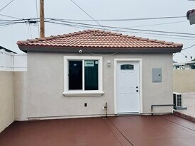 8633 Sideview Dr, Unit B in Pico Rivera, CA - Building Photo
