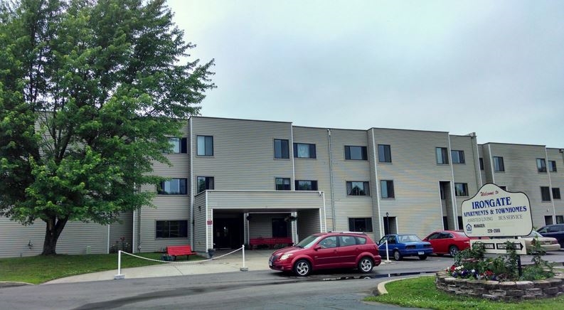 Irongate Apartments & Townhomes in Aurora, MN - Building Photo