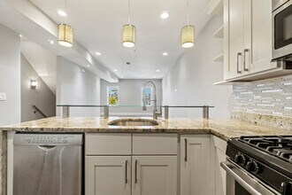 2118 4th St NE in Washington, DC - Building Photo - Building Photo