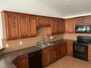 6324 Geneva Ln in Fort Worth, TX - Building Photo - Building Photo