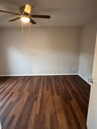 9009 Gaylord Dr photo'