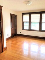 65 Presidents Ave, Unit 2 in Quincy, MA - Building Photo