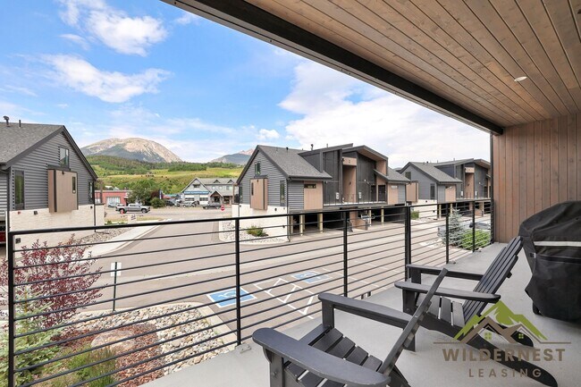 526 Blue River Rd in Silverthorne, CO - Building Photo - Building Photo