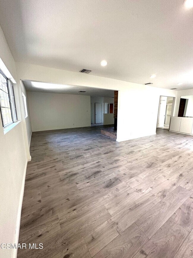 19101 Chase St in Los Angeles, CA - Building Photo - Building Photo