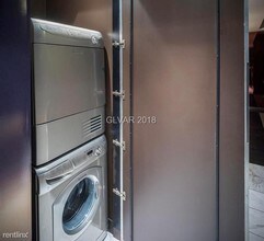 4381 W Flamingo Rd-Unit -Unit 28307 in Las Vegas, NV - Building Photo - Building Photo