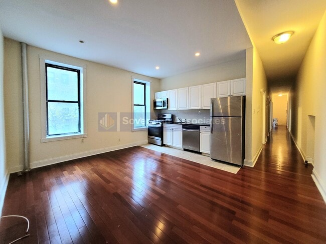 255 Fort Washington Ave