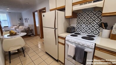 183 Endicott St, Unit 1 in Boston, MA - Foto de edificio - Building Photo