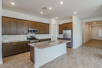 24202 N 170th Ln in Surprise, AZ - Building Photo - Building Photo