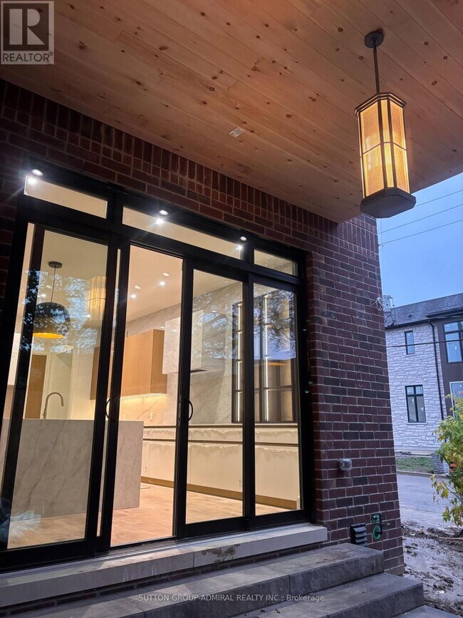 78 Burncrest Dr in Toronto, ON - Building Photo - Building Photo